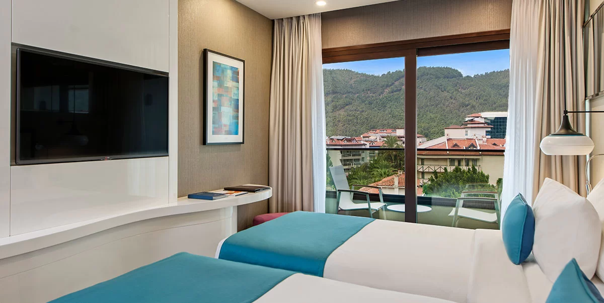 SUPERIOR ODA,  2 ADET TEK KİŞİLİK YATAKLI 