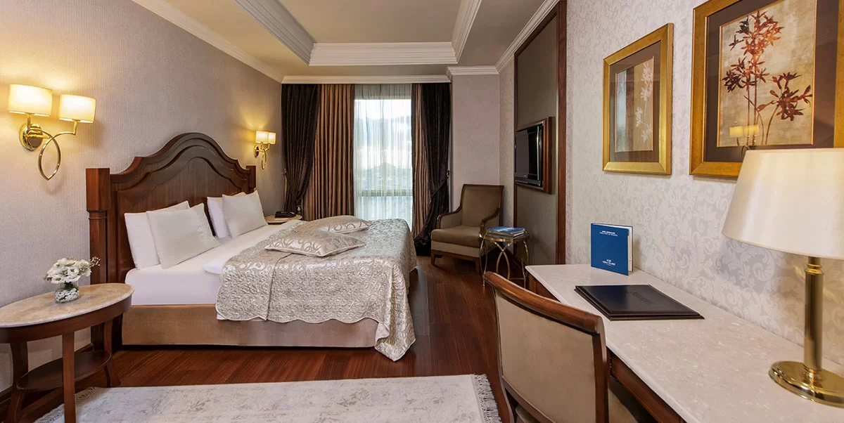 SÜİT, BÜYÜK YATAKLI