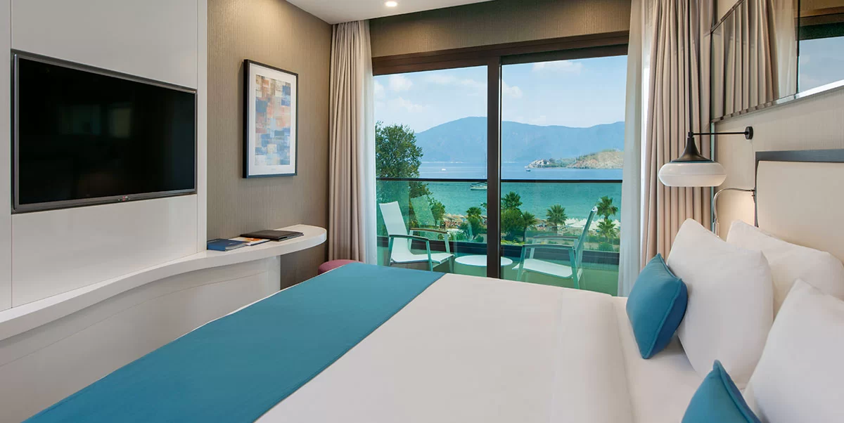 SUPERIOR ODA, BÜYÜK YATAKLI, DENİZ MANZARALI