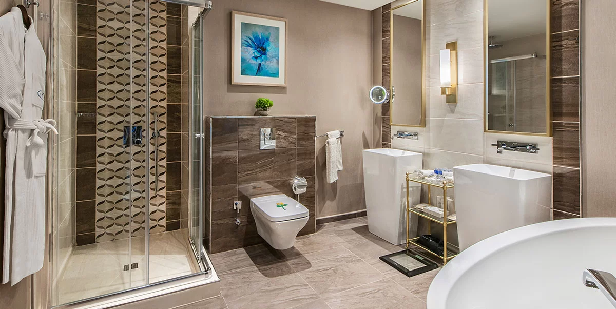 COMFORT SÜİT, BÜYÜK YATAKLI 