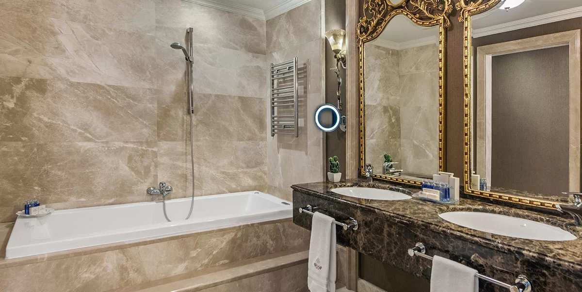 SÜİT, BÜYÜK YATAKLI