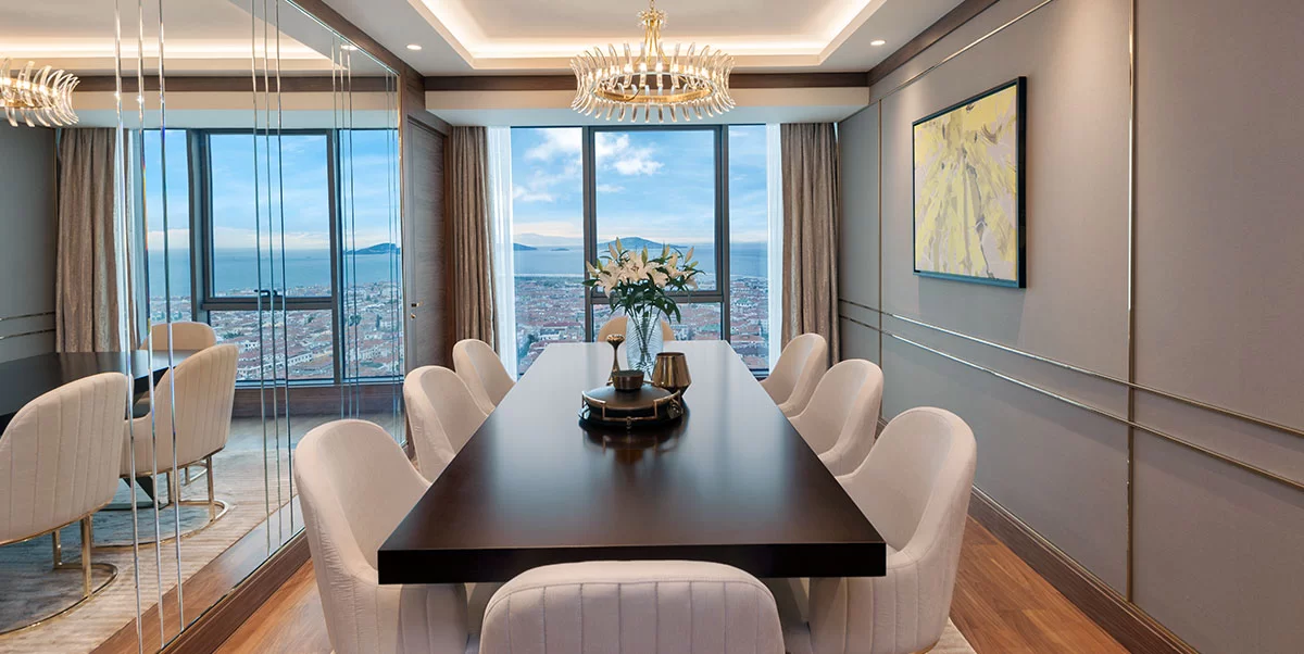 KRAL SÜİTİ, BÜYÜK YATAKLI, DENİZ MANZARALI