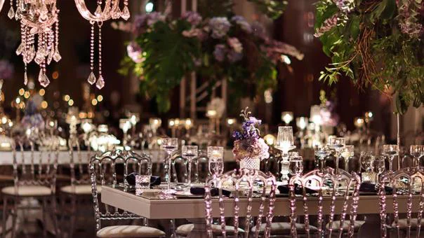 سعة قاعة الاحتفالات