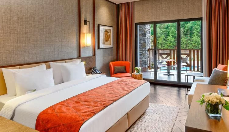 غرفتان لتبديل الملابس للعائلات