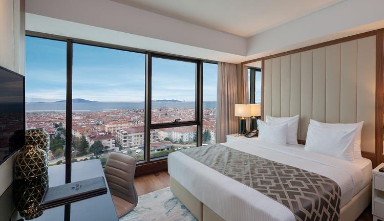 SÜİT, BÜYÜK YATAKLI, DENİZ MANZARALI