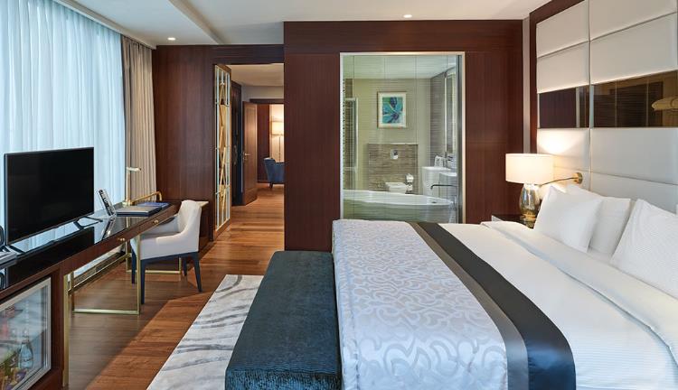 COMFORT SÜİT, BÜYÜK YATAKLI 