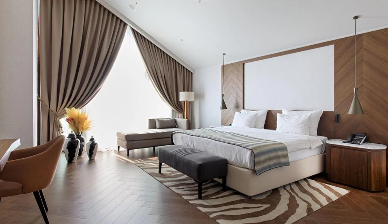 PENTHOUSE SÜİTİ, BÜYÜK YATAKLI 