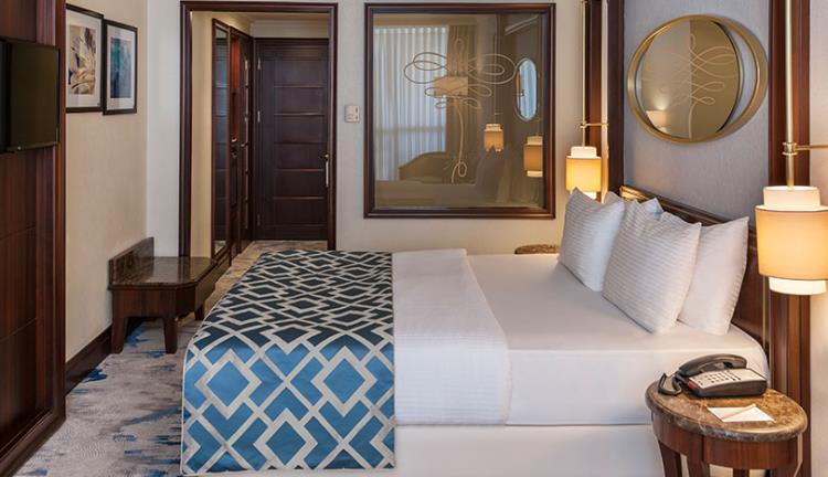 PREMIUM ODA, BÜYÜK YATAKLI