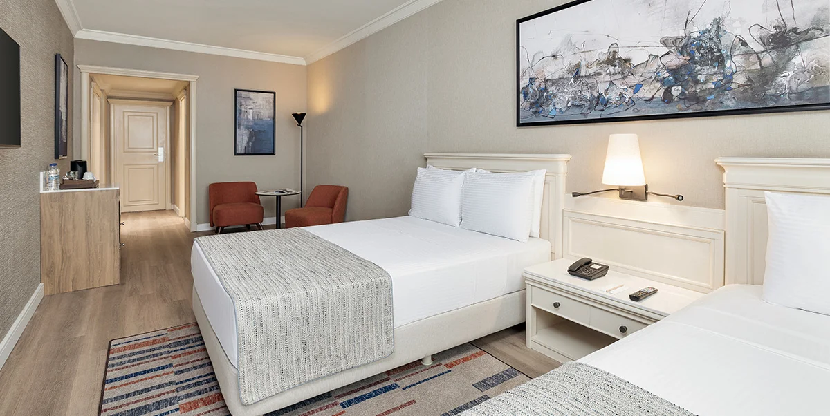 TRENDY ODA, BÜYÜK YATAKLI VE TEK KİŞİLİK YATAKLI 