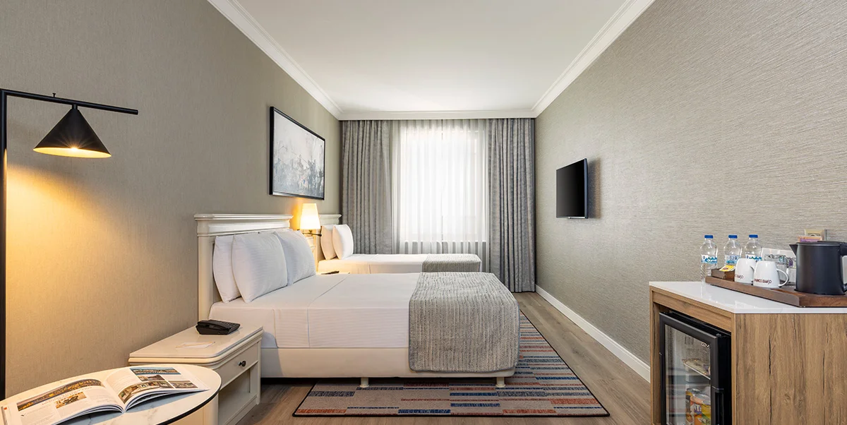 TRENDY ODA, BÜYÜK YATAKLI VE TEK KİŞİLİK YATAKLI 