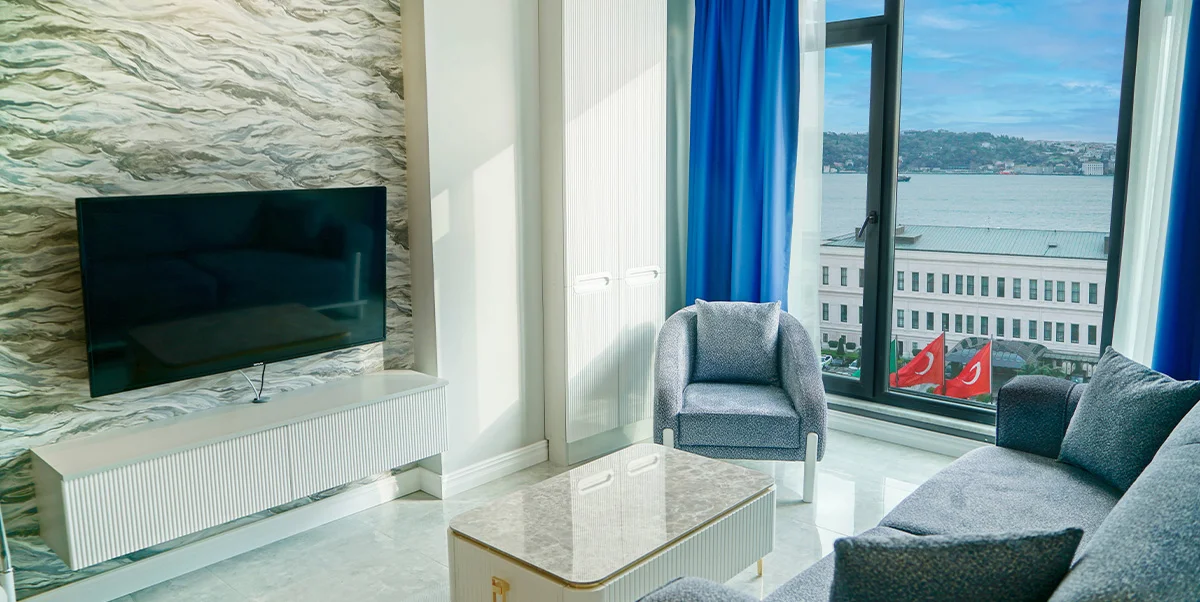 COMFORT SÜİT, BÜYÜK YATAKLI, DENİZ MANZARALI