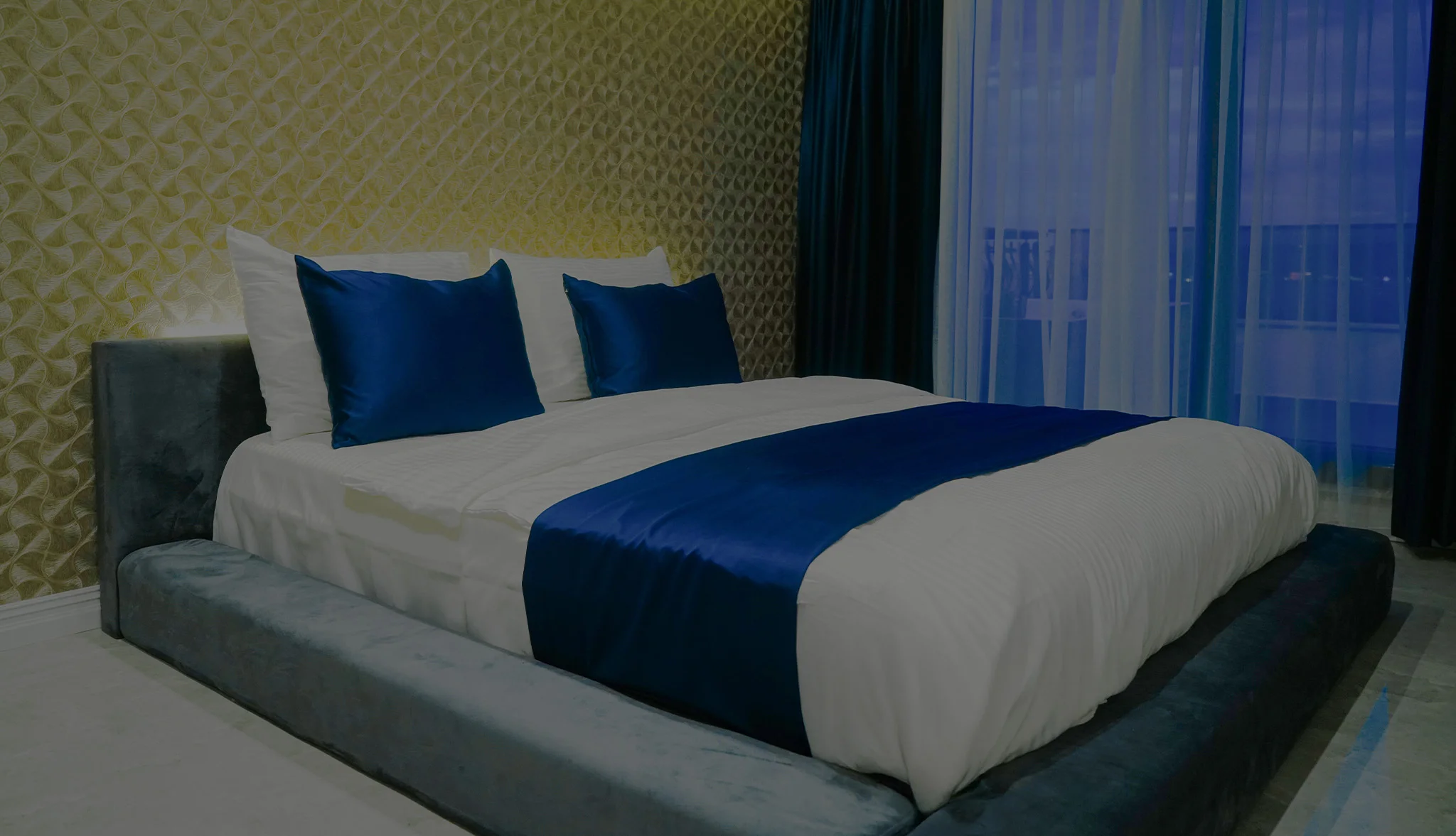 EXECUTIVE SÜİT, BÜYÜK YATAKLI, DENİZ MANZARALI