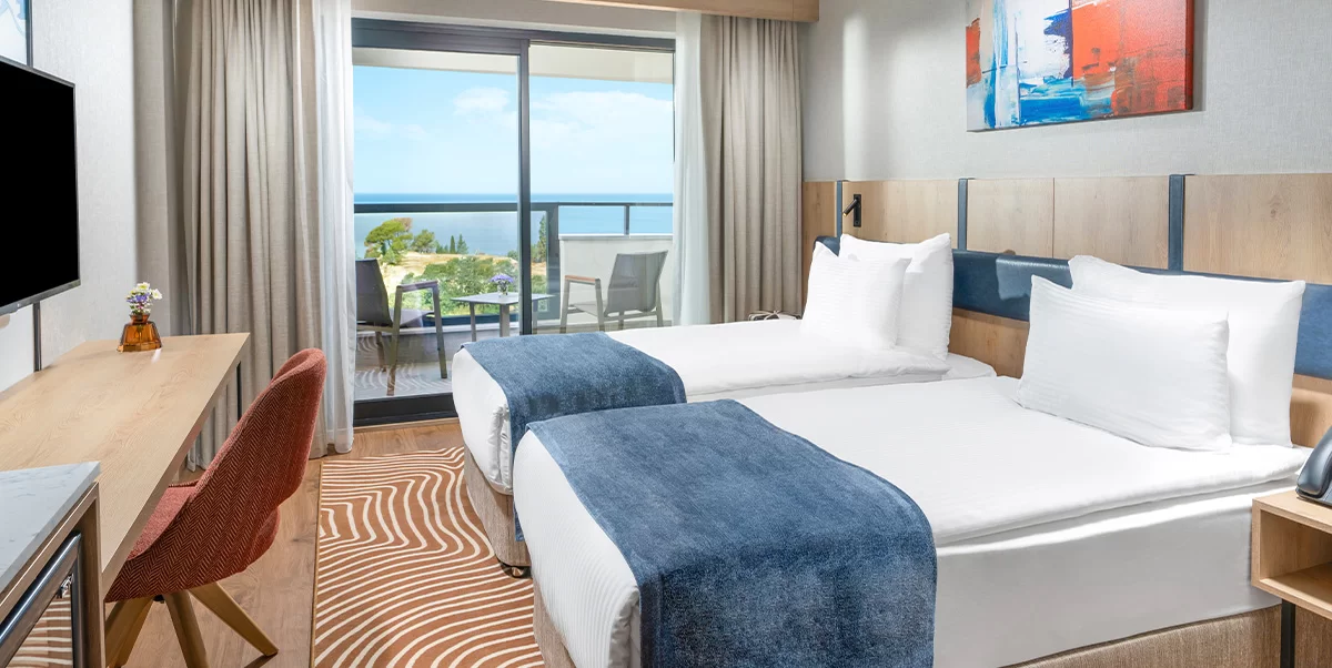 SUPERIOR ODA, 2 ADET TEK KİŞİLİK YATAKLI, DENİZ MANZARALI