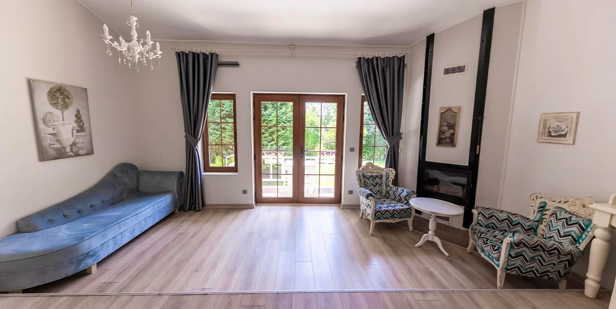 PREMIUM ODA, BÜYÜK YATAKLI, BAHÇE MANZARALI