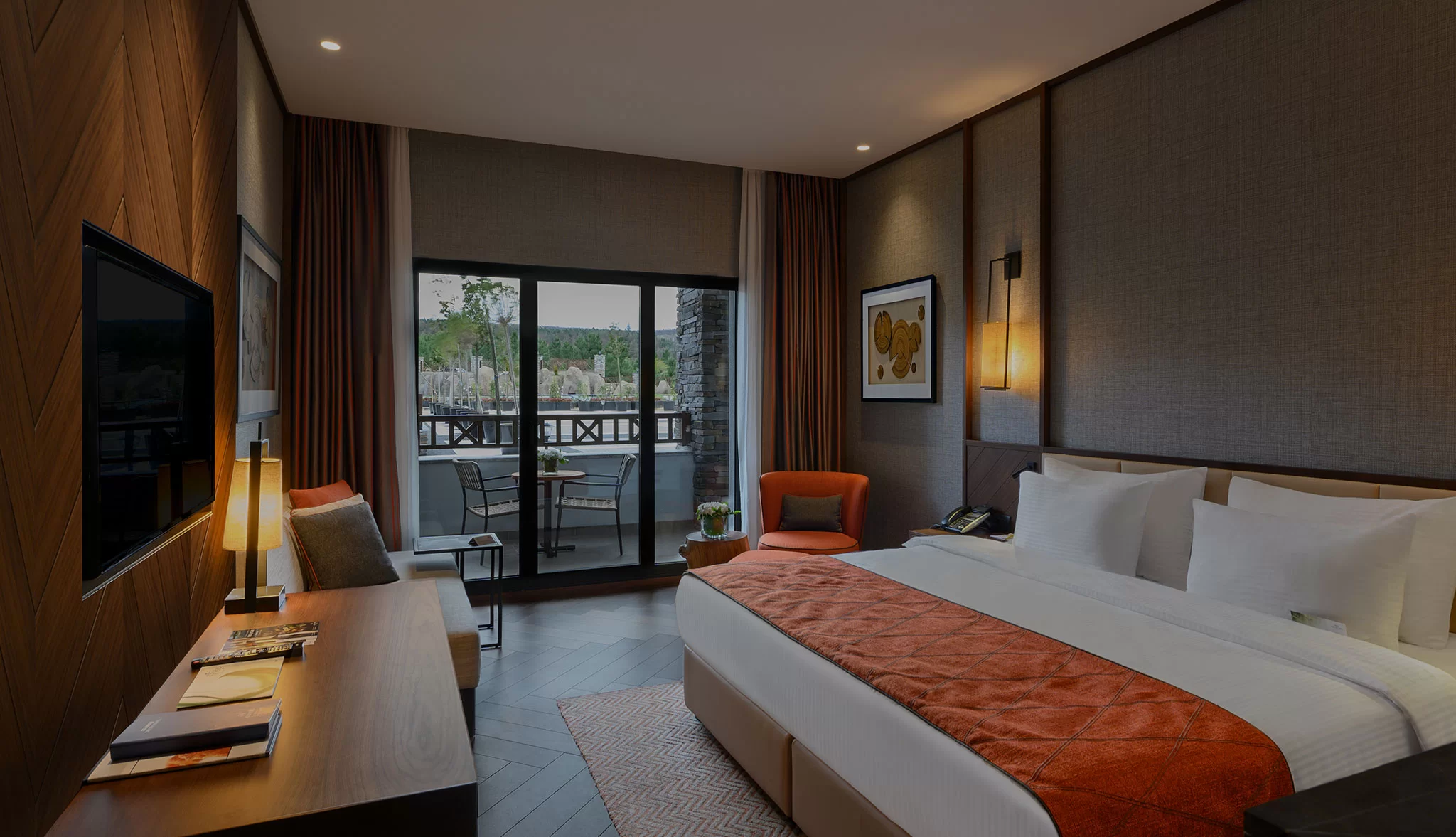 DELUXE ODA, 2 ADET TEK KİŞİLİK YATAKLI, GÖLET VE ORMAN MANZARALI